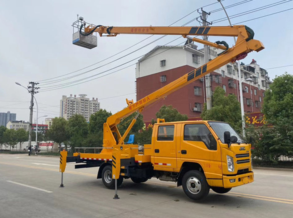 江铃顺达12米高空作业车